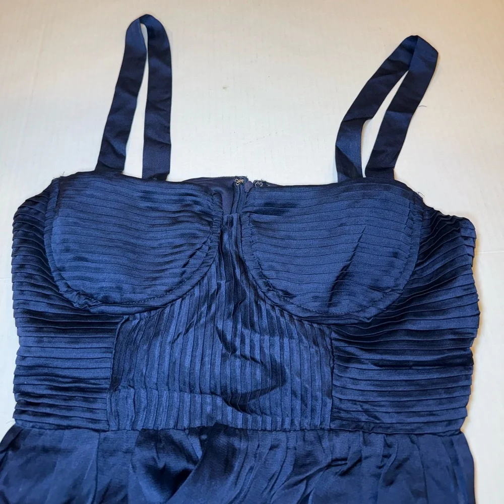 ASTR the Label Navy Satin Pleated Bustier Sleeveless Midi Dress NEW Size Medium - Picture 2 of 7